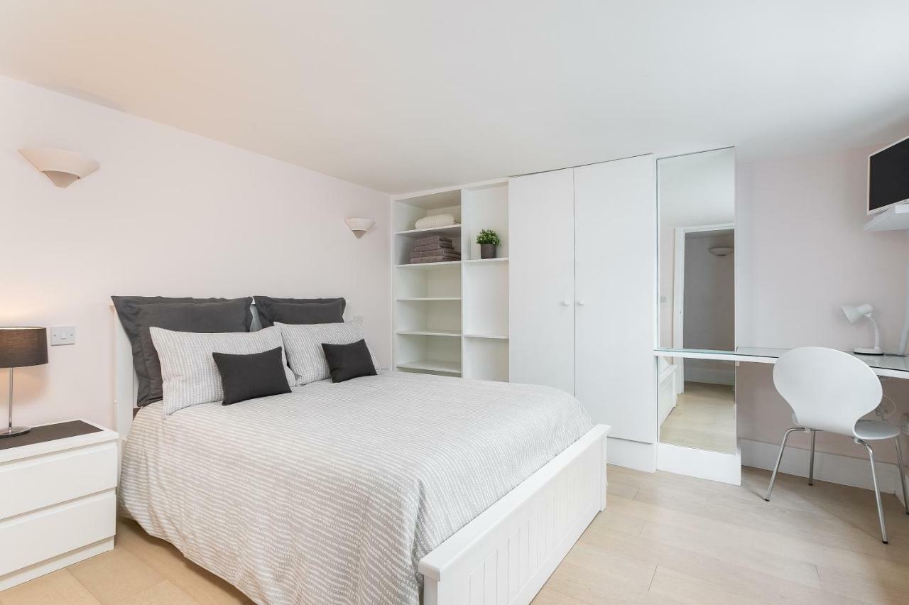 Apartment With Private Patio, And Park Across The Road (Adults Only) 伦敦 外观 照片